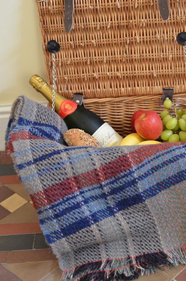 Fern Bank Bed & Breakfast Great Rowsley Dış mekan fotoğraf